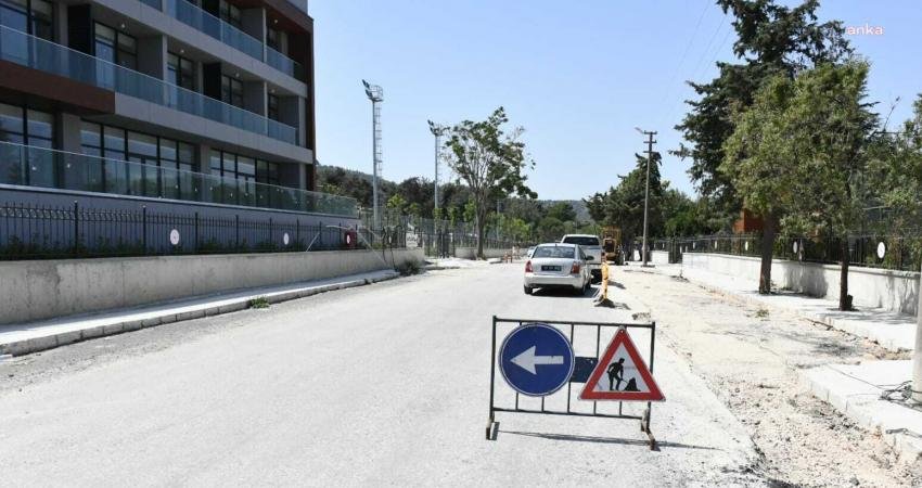 Çanakkale Belediyesi Fen İşleri Müdürlüğü ekipleri, Güzelyalı’da üstyapı çalışması yaptı.