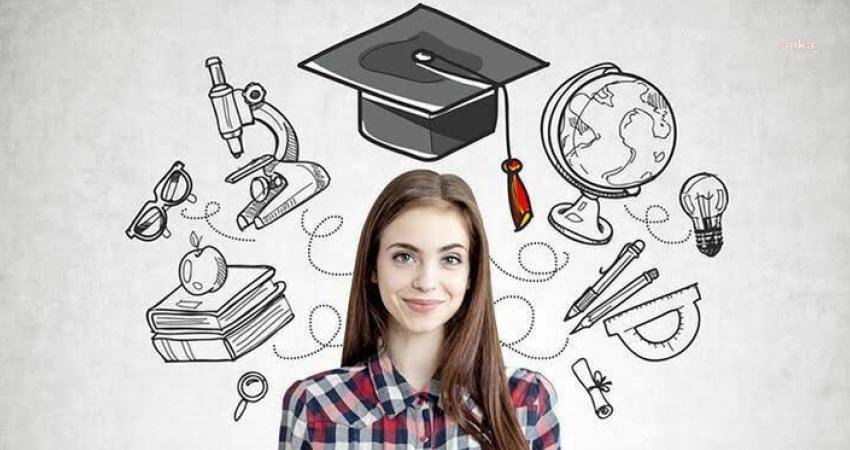 Çanakkale Belediyesi üniversite adaylarını tercih süreçlerinde de yalnız bırakmayacak. Belediye,