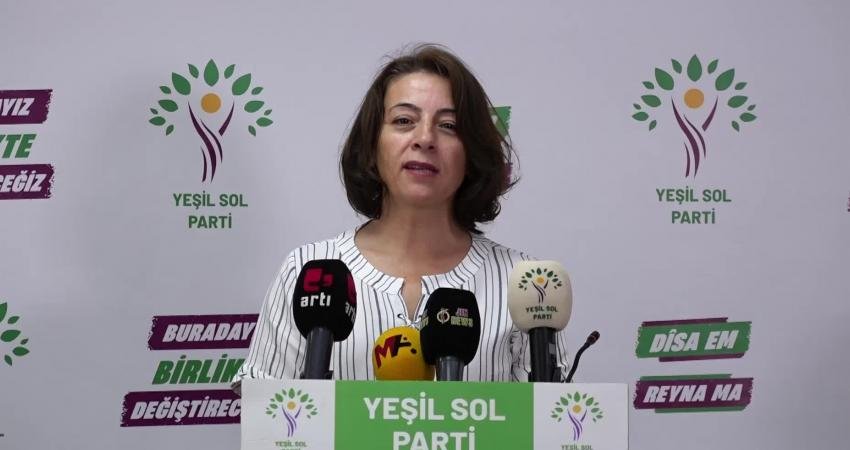 Canan Çalağan: “Kayıplar Bulunana ve Gerçek Failler Yargılanana Kadar Cumartesi Anneleri’yle Birlikte Mücadelemiz Sürecek” Yeşil Sol Parti Kadın Meclisi Sözcüsü Canan Çalağan, “Demokratik eylem