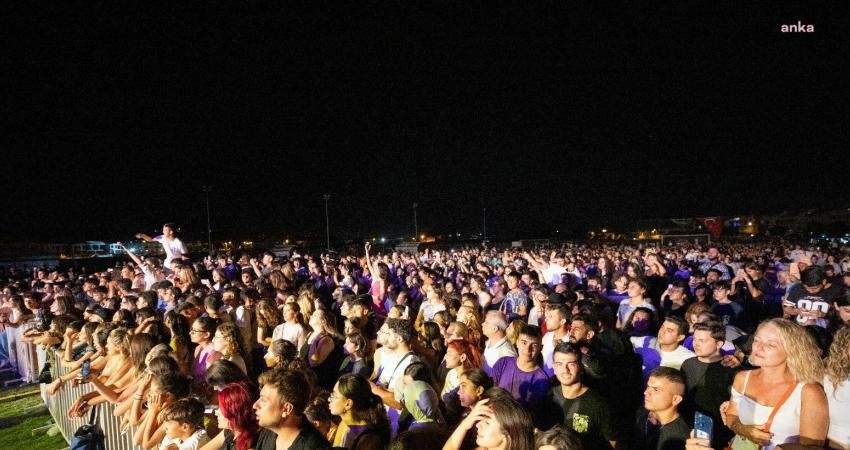 Dikili Belediyesi tarafından düzenlenen Çandarlı Kale İçi Kültür, Demokrasi ve