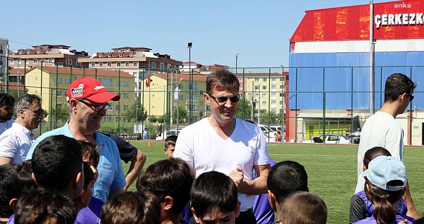 Çerkezköy Belediyesi tarafından bu yıl 9’uncusu düzenlenen Yaz Spor Okulu’nda