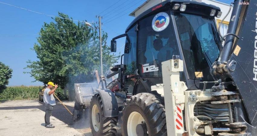Ceyhan Belediyesi ekipleri, ilçe genelinde yol çalışmalarına hız kattı. Belediye