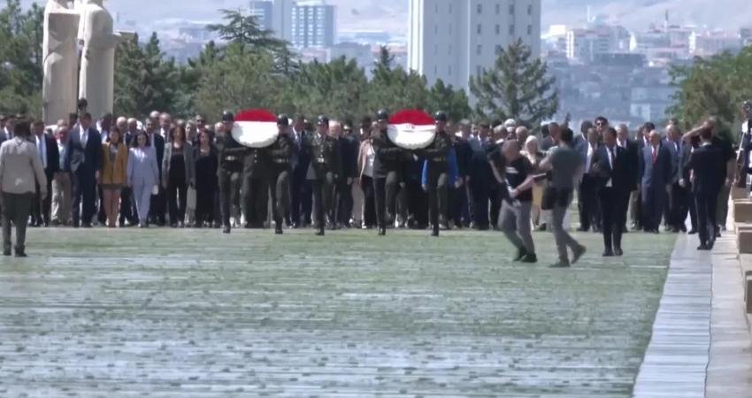 CHP Genel Başkanı Kemal Kılıçdaroğlu ve parti yönetimi, bugün Lozan
