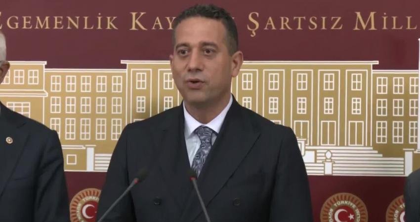 CHP’den RTÜK’ün Tele 1’e Verdiği Cezalara Tepki: “Adalet ve Kalkınma Partisi, Bir Televizyona Çökmek İstiyor” CHP Grup Başkanvekili Ali Mahir Başarır, TELE 1'e 7 gün