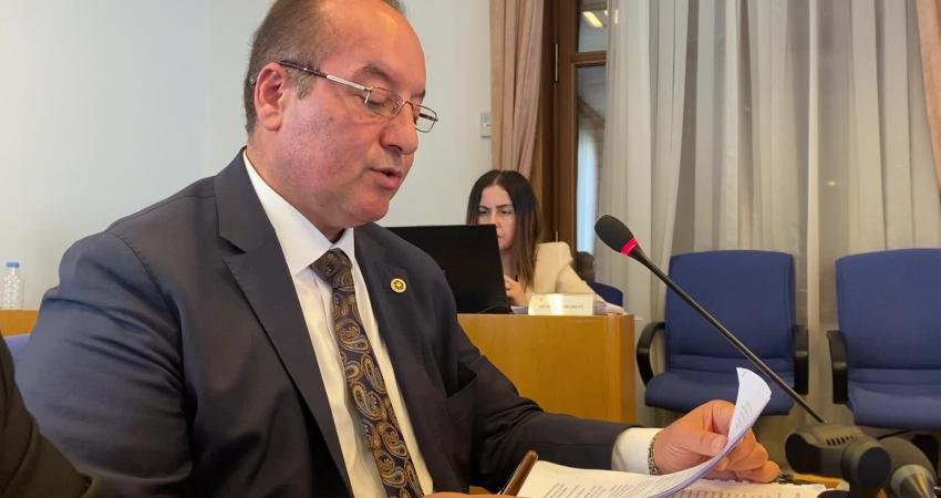 CHP’li Cevdet Akay, Ek Bütçede Emeklilerin Beklentilerinin Karşılanmasını İstedi CHP Karabük Milletvekili Cevdet Akay, Plan ve Bütçe Komisyonu’ndaki ek