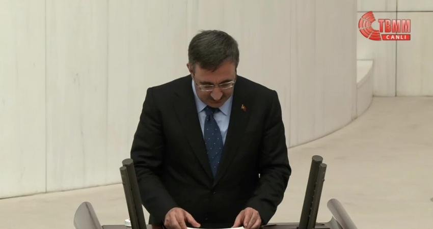 Cumhurbaşkanı Yardımcısı Cevdet Yılmaz, TBMM Genel Kurulu’nda Türkiye’nin kamu borcunun