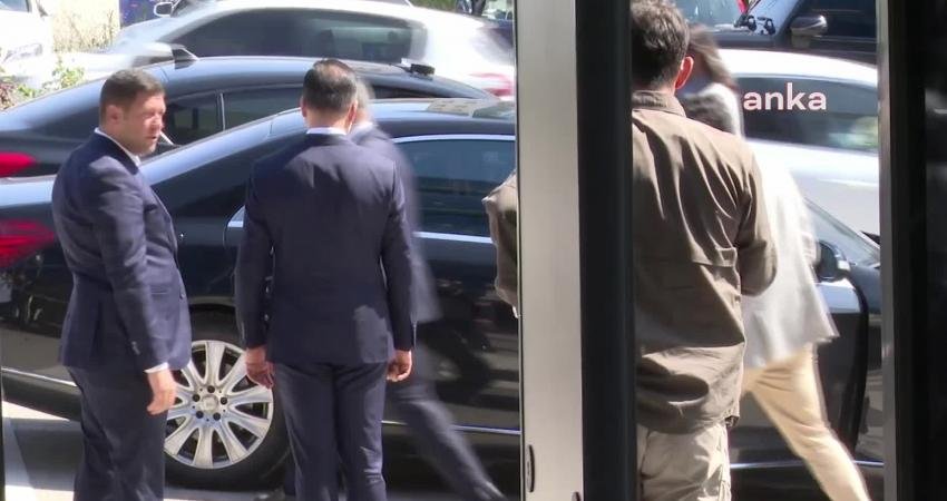 Gelecek Partisi Genel Başkanı Ahmet Davutoğlu, bugün İYİ Parti Genel