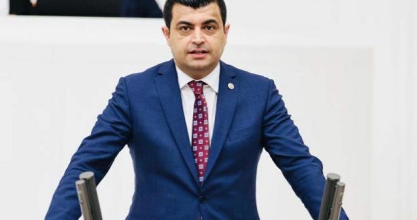 CHP Ankara Milletvekili Deniz Demir, Milli Eğitim Bakanı Yusuf Tekin’in
