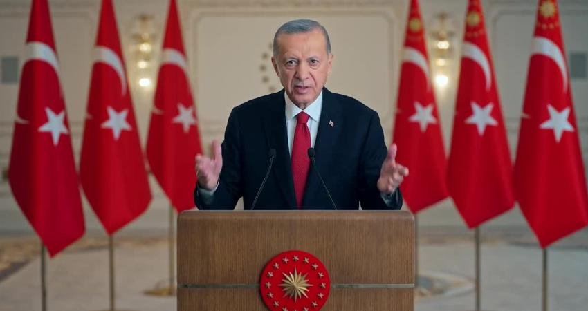 Cumhurbaşkanı Recep Tayyip Erdoğan, Kahramanmaraş merkezli depremlerin hemen ardından yaptığı