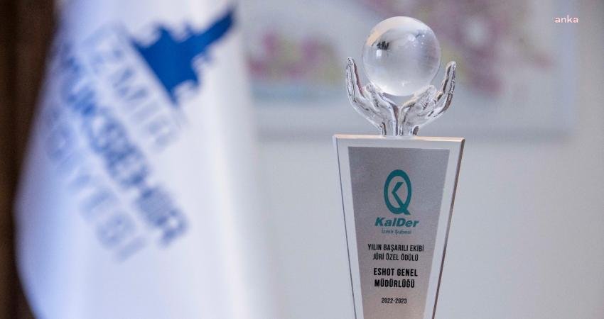 ESHOT Genel Müdürlüğü tarafından görme engelli yurttaşların destek almadan toplu