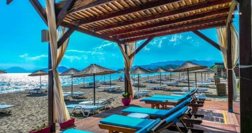 Fethiye Belediyesi tarafından işletilen Akmaz ve Karaot Halk Plajları uygun