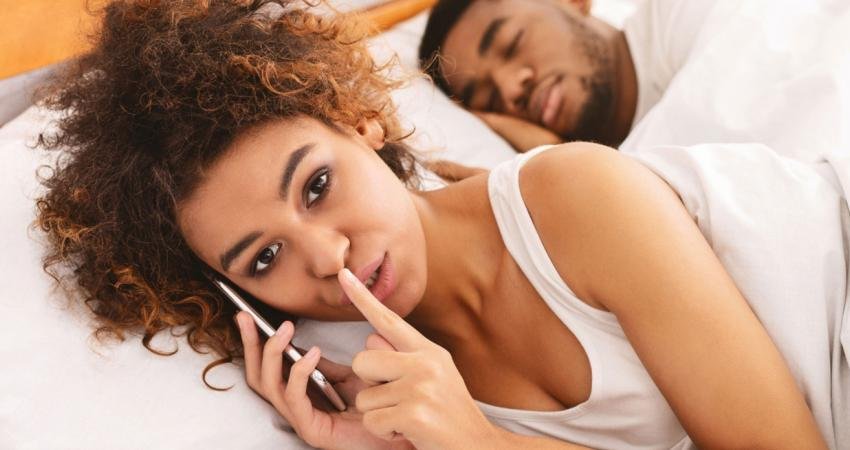 Film ve dizilerde eşini aldatan sadakatsiz insanların sonrasında pişmanlık duyduğunu