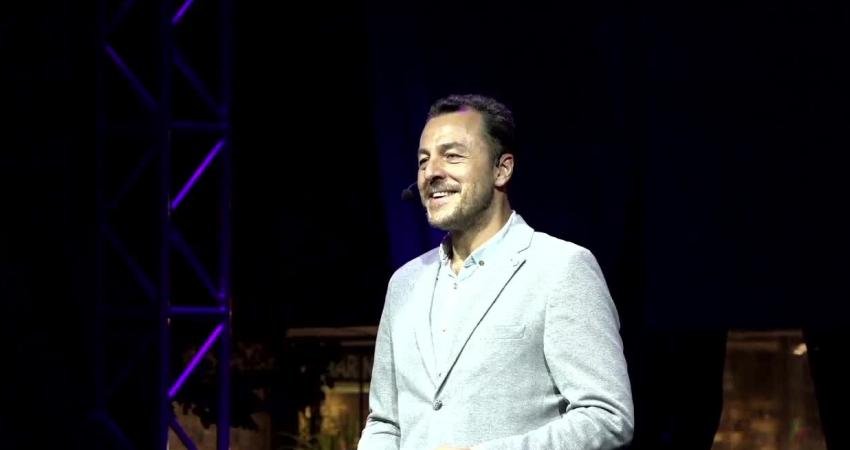 Gemlik Film Festivali’nde Ödül Gecesi Gemlik Film Festivali’nin son gününde ödüller sahiplerini buldu. Zeytindalı Meydanı’nda düzenlenen ve sunuculuğunu