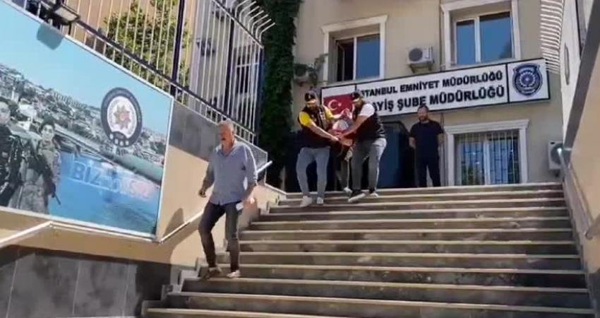 İstanbul’da "dur" ihtarına uymayan ve kullandığı motosikletle polis memuru Alp