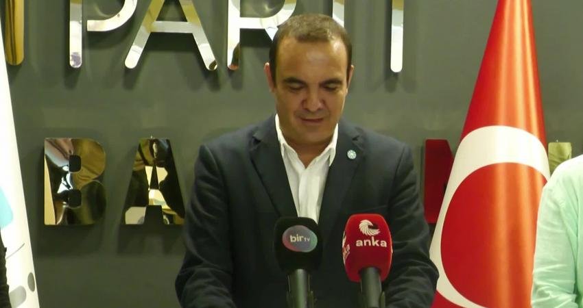 İYİ Parti, AKP hükümetinin yaptığı zamları 81 ilde düzenlediği basın