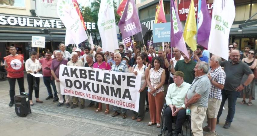 İzmir Emek ve Demokrasi Güçleri: “Akbelen Ormanı, Akbelen Köylüsünündür. Ağaç Kesimlerini Durdurun” İzmir Emek ve Demokrasi Güçleri, Muğla’daki Akbelen Ormanı’nda bu sabah