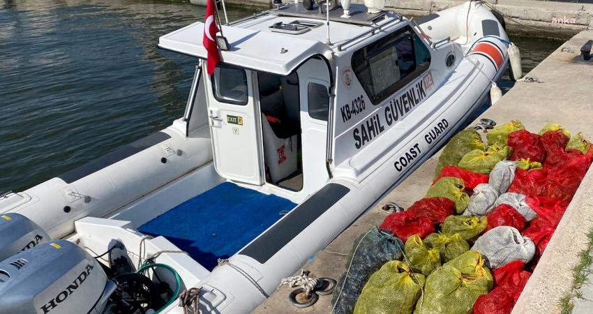 İzmir Sahil güvenlik ekiplerinin İzmir Körfezi’ndeki kaçak avcılarla mücadelesi devam