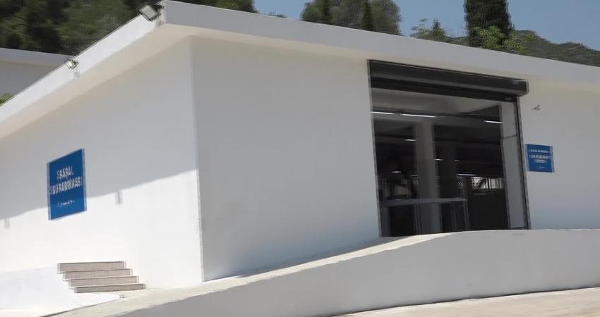 İzmirliler, Şaşal Su ile Yeniden Buluşacak İzmir Büyükşehir Belediyesi şirketlerinden İzDoğa’nın yeniden düzenlediği Şaşal Su Fabrikası’ndaki