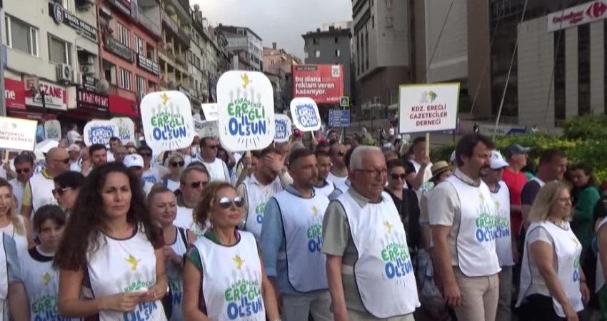 Karadeniz Ereğlililer İl Olmak İçin Yürüdü Karadeniz Ereğli 23. Uluslararası Sevgi, Barış, Dostluk, Kültür ve Sanat