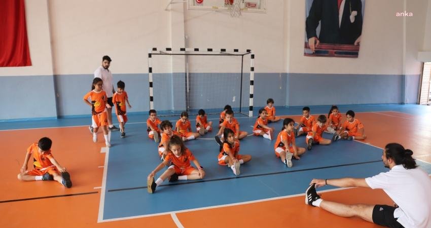 Kartal Belediyesi Gençlik ve Spor Hizmetleri Müdürlüğü’nün, çocuk ve gençlerin