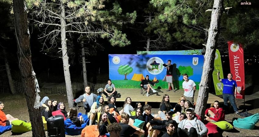 Lüleburgaz Belediyesi Yıldız Yaz Kampı, Lüleburgaz Kent Ormanı’nda devam ediyor.