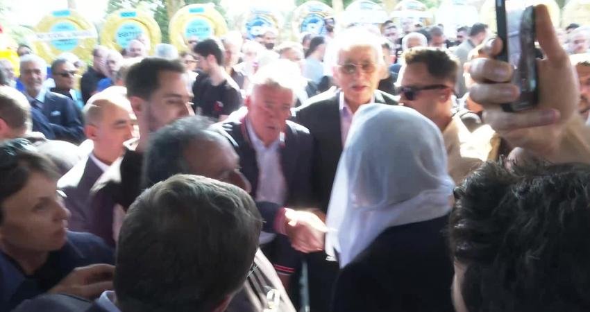 Meral Akşener, Süleyman Sırrı Özdolap’ın Cenazesine Katıldı İYİ Parti Genel Başkanı Meral Akşener, İYİ Parti Teşkilat Koordinatörü