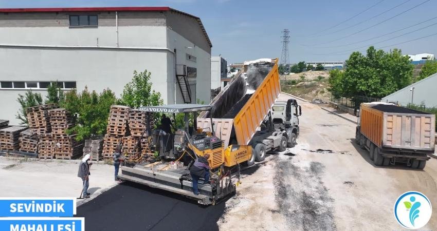 Merkezefendi Belediyesi tarafından yol ve kaldırım çalışmalarının tamamlandığı Sevindik Mahallesi,