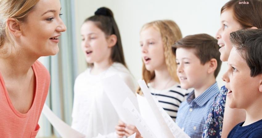 Merkezefendi Belediyesi’nin açtığı ‘Yaratıcı Drama ve İngilizce Kursu’ için kayıtlar