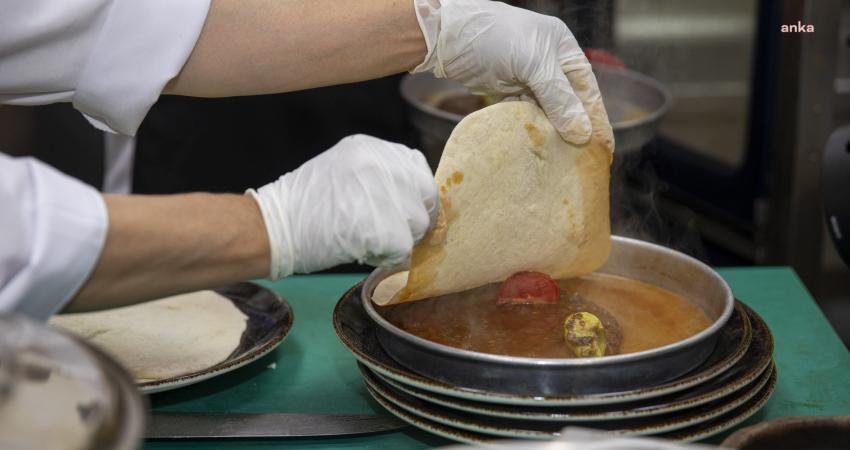 Mersin Büyükşehir Belediyesi’nin Mersin’in yöresel lezzetlerini tanıtmak amacıyla hayata geçirdiği