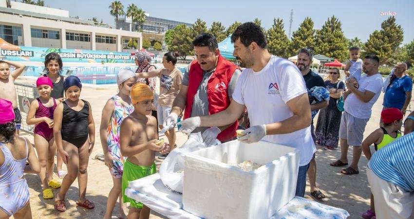Mersin Büyükşehir Belediyesi Sosyal Hizmetler Dairesi’nin ‘Vahap Amca’yla Tatlı Günler’ projesi kapsamında,