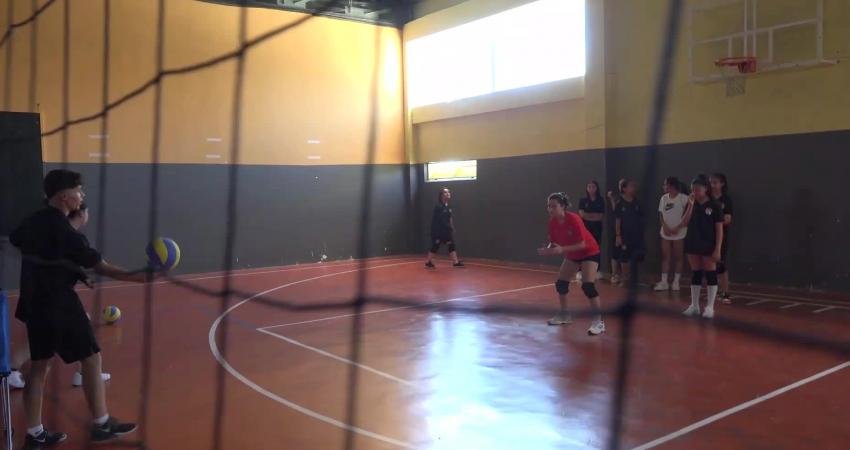 Aksaray 1989 Spor Kulübü Teknik Direktörü milli sporcu Emre Şenol,