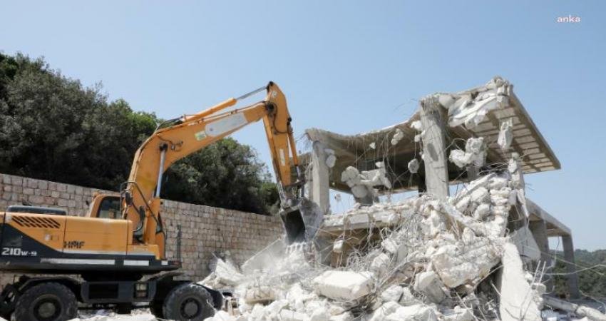 Mudanya Belediyesi, kent genelinde yapılan kaçak ve imara aykırı yapılarla