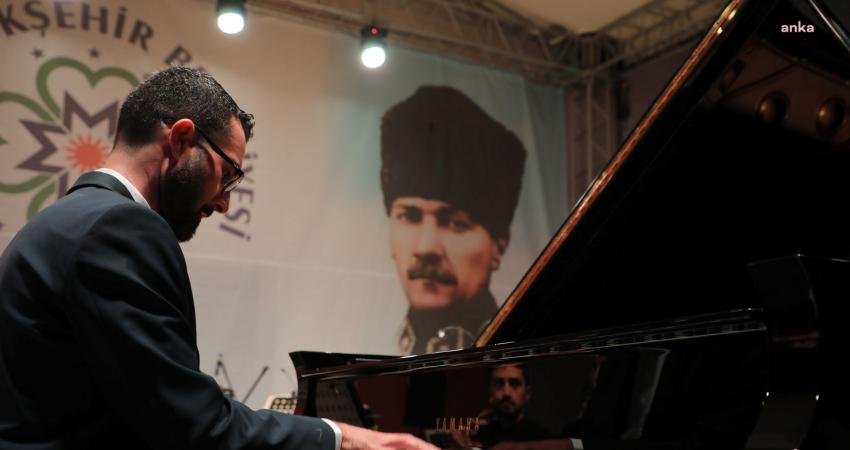 Muğla Büyükşehir Belediyesi’nin ‘4. İdil Biret Müzik Festivali’ sanatseverlerin yoğun