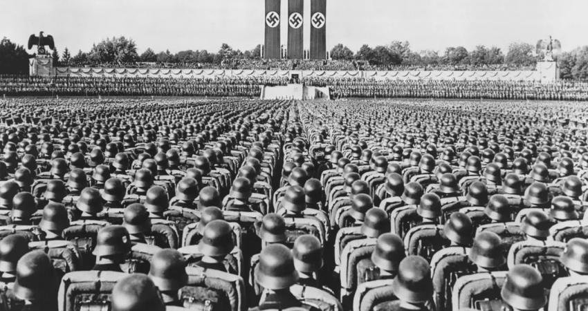 Nazi Almanyası, atom bombasına giden yolda ilk çalışmaları yapan ülkeydi.