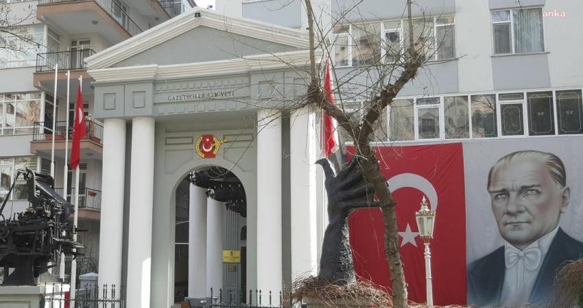 Gazeteciler Cemiyeti Başkanı Nazmi Bilgin, sansürün kaldırılışının yıl dönümünde Türkiye’de