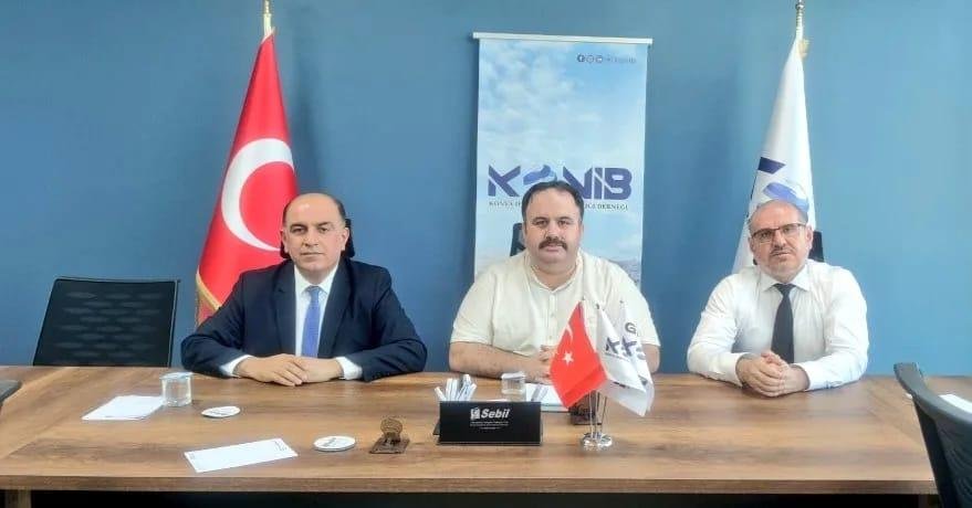 Uluslararası Sanayiciler ve İş İnsanları Derneği (USİAD) Genel Başkanı Nevaf