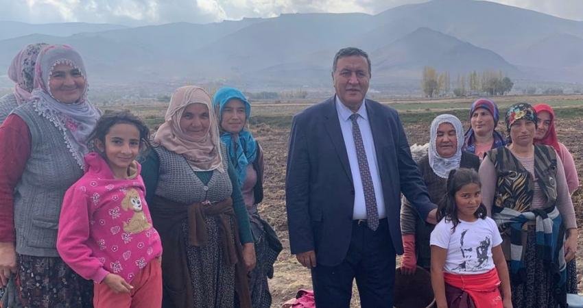 CHP Niğde Milletvekili Ömer Fethi Gürer, "Mevsim etkisinden arındırılmış tarım