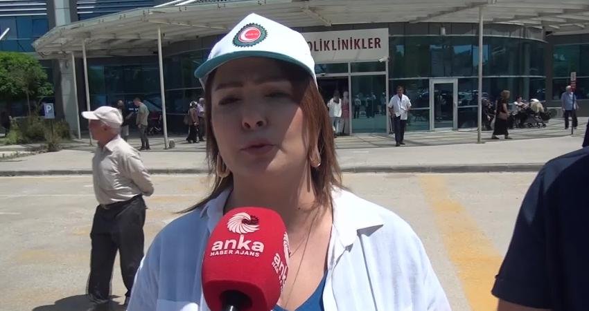 Öz Sağlık-İş Sendikası Sinop Şube Başkanı Gelişli: “Alacağımız Paranın Pul Olmasını İstemiyoruz” Öz Sağlık-İş Sendikası Sinop Şube Başkanı Esra Gelişli, "İnsanlar gerçekten