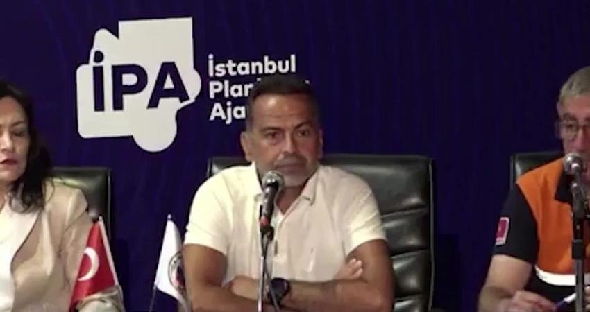 Bursa’da düzenlenen 'Marmara Depremine Gemlik’ten Bakış, Afet Zararlarını Azaltma Çalıştayı'nda