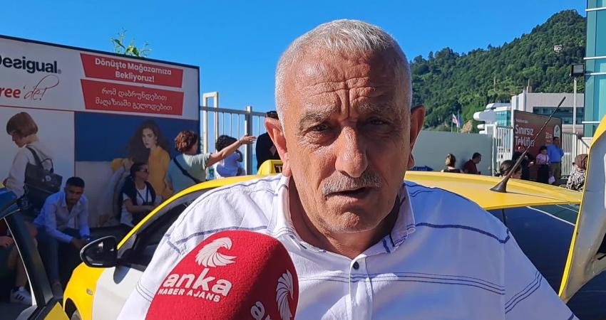 Bayram tatili nedeniyle Artvin’in Kemalpaşa ilçesindeki Sarp Sınır Kapısı’nda oluşan