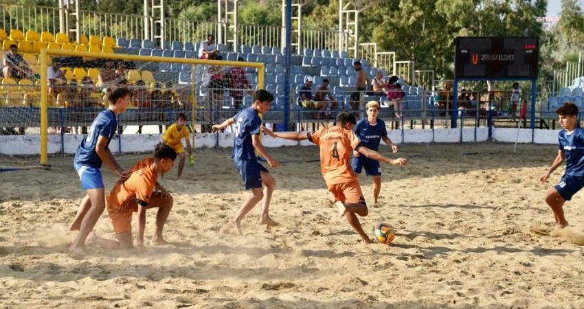 Geleneksel Seferihisar U15 Teos Cup Plaj Futbol Turnuvası’nın şampiyonu, Sakin