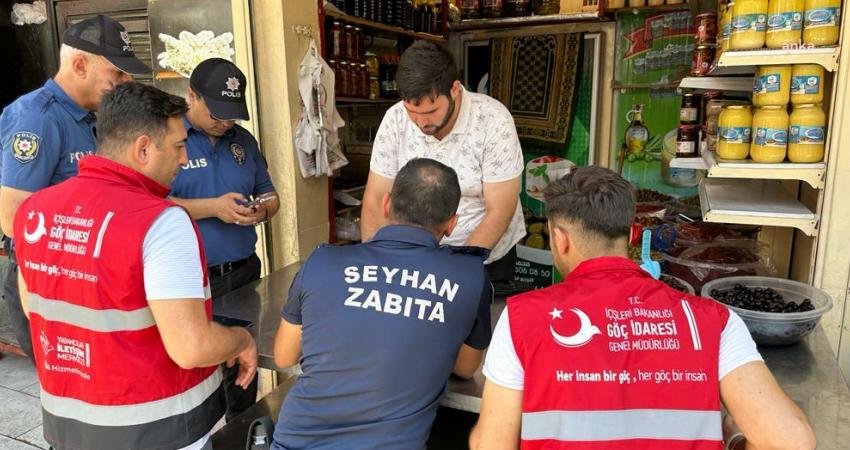 Seyhan Belediyesi Zabıta Müdürlüğü’ne bağlı ekipler, Seyhan İlçe Emniyet Müdürlüğü