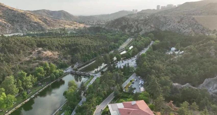 Ankara Büyükşehir Belediyesi'nin baştan aşağı yenileyerek hizmete açtığı Çubuk-1 Rekreasyon