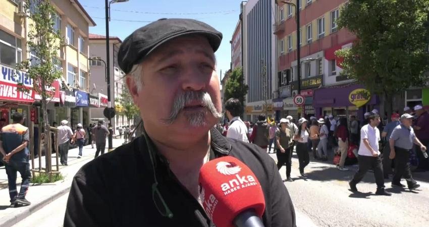 Pir Sultan Abdal Kültür Derneği Genel Sekreteri İsmail Ateş, Sivas’ta,