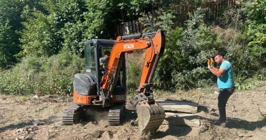Söke Belediyesi Savuca Deresi İçin Harekete Geçti Söke Belediyesi, muhtarlardan ve vatandaşlardan gelen talepler üzerine Savuca Deresi’nde