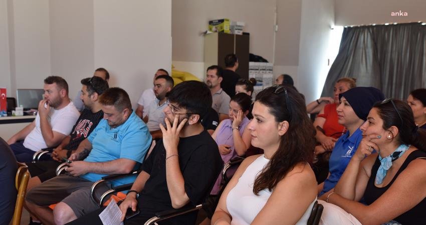 Tepebaşı Belediyesi Personeline LÖSEV Farkındalık Eğitimi Tepebaşı Belediyesi personeline yönelik LÖSEV Farkındalık Eğitimi düzenlendi.