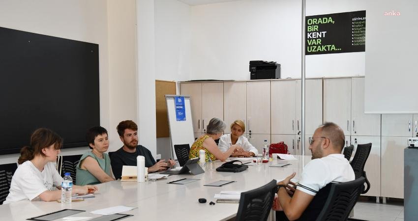 Tepebaşı Sosyal Kuluçka Merkezi’nde ‘Sosyal Finansman Araçları ve Sosyal Girişimciler İçin Destekler’ Eğitimi Verildi Tepebaşı Sosyal Kuluçka Merkezi’nde düzenlenen ‘Sosyal Finansman Araçları Eğitimi ve