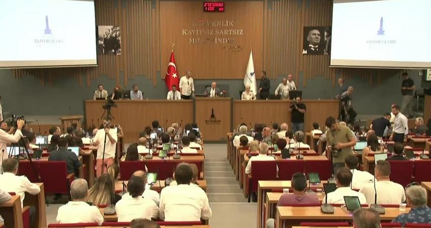 İzmir Büyükşehir Belediye Başkanı Tunç Soyer, Kent Gündemi Değerlendirme ve