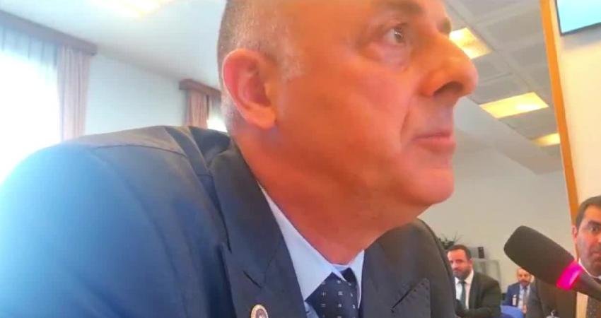 Ümit Özlale: Bütçe Açığı Bu Dönem İçin Yaklaşık 1,3 Trilyona Yaklaşacak. Çok Acımasız Bir Seçim Ekonomisi Harcandığı Bariz İYİ Parti Kalkınma Politikaları Başkanı Ümit Özlale, seçim harcamaları nedeniyle