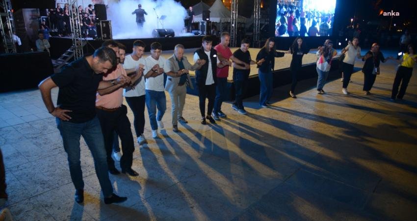 UNESCO Uluslararası 2. Müzik Festivali’nin ikinci gününde Cacabey Meydanı’nda Kırşehir